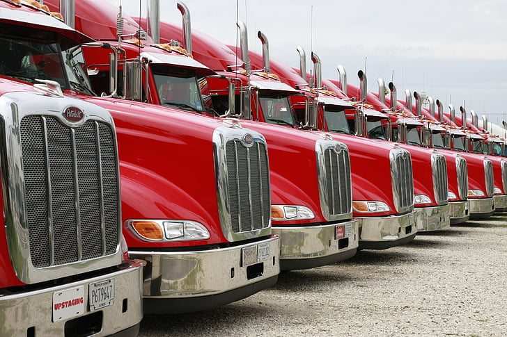 Transport Trucking Company in Canada