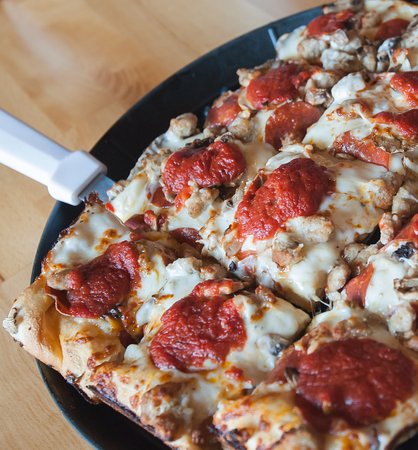 Romans Pizza Specials:1 A Culinary Symphony of Flavor