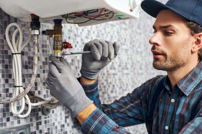 The Essential Guide to Finding an Emergency Plumber in Dandenong